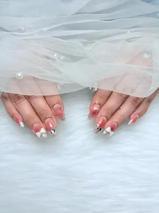 ネイル AISHA  ︎︎のネイルデザイン