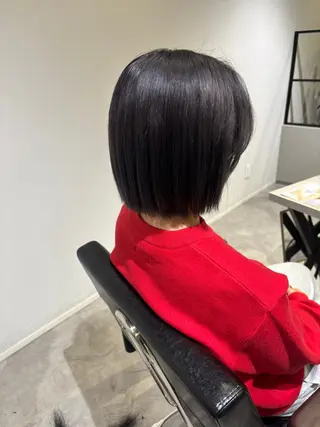 ミディアム YURINO /ボブ ベージュ/ハイトーンのヘアスタイル