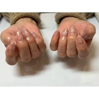 ネイル SHIORI ⭐︎のネイルデザイン