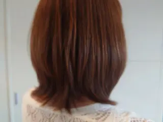 ミディアム 塚原 友紀子のヘアスタイル
