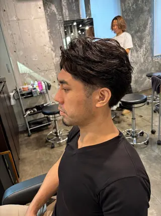 メンズ 🪽直毛男子の救世主 🪽フェザーパーマのヘアスタイル