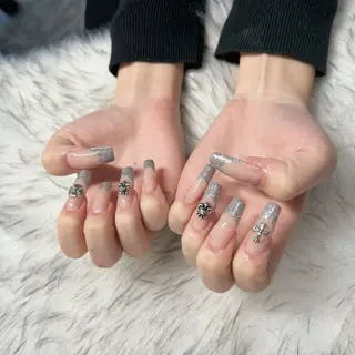 ロング mao .のネイルデザイン