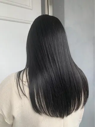 ロング 泉 綾乃モーラ[鳳店]のヘアスタイル