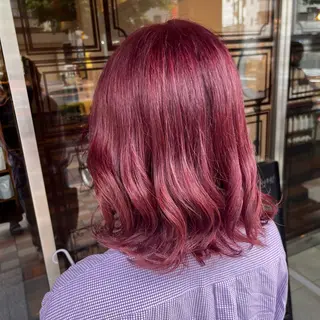 ショート カラー やまはつ そらのヘアスタイル