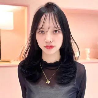 ミディアム カラー トレンド韓国モテヘア Natsuki🌛のヘアスタイル