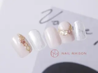 ネイル T RIRIKAのネイルデザイン