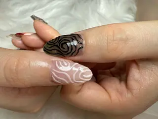 セミロング shandy nailのネイルデザイン