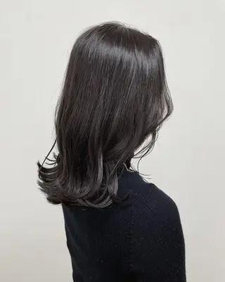 セミロング カラー ヘアアレンジ 酸性縮毛矯正🧴韓国 レイヤー/髪質改善のヘアスタイル