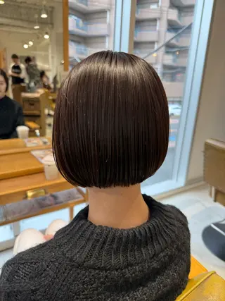 ショート カラー 鈴木弥月/大人ボブ× 透明感カラーのヘアスタイル