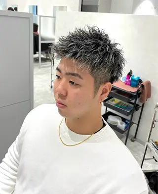 ショート パーマ メンズ 関西センターパート メンズモデル募集のヘアスタイル
