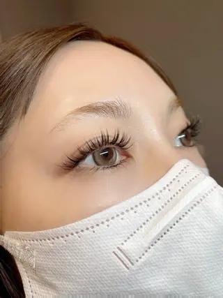 マツエク・マツパ Uni eyelash&eyebrowsalon所属・🌿‬ Uni ゆかり🌿‬のマツエク・マツパデザイン