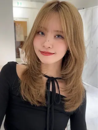 セミロング レイヤー/髪質改善/ ブリーチ/コタケのヘアスタイル