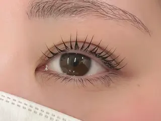 パーマ ecarg 北千住🎀のマツエク・マツパデザイン