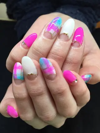 ネイル Li'leaNail AINAのネイルデザイン