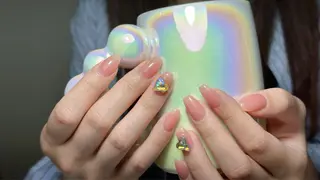 セミロング 戸井田 静香のネイルデザイン