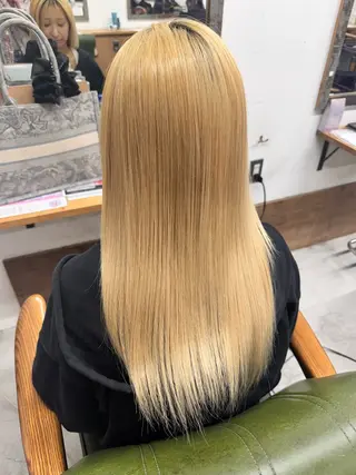 セミロング Rosso獨協大学前 YUNAのヘアスタイル