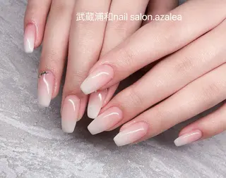 ネイル R inのネイルデザイン