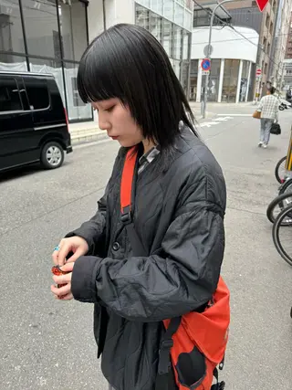 ミディアム カラー ミワ ハナのヘアスタイル