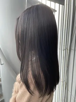 ロング カラー さと ちはるのヘアスタイル