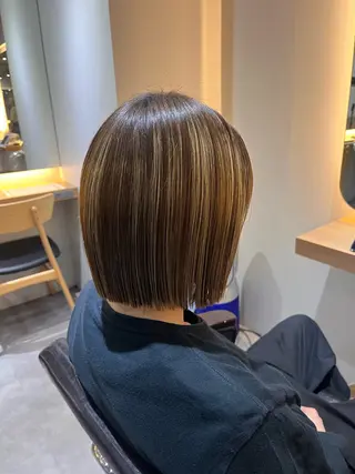 ミディアム ロングカット/ うる艶カラー/ユイのヘアスタイル