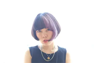 ショート カラー TAI透明カラー 柔らかい縮毛矯正のヘアスタイル