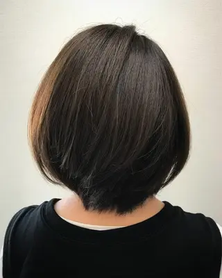 ショート カラー 吉森 満俊のヘアスタイル