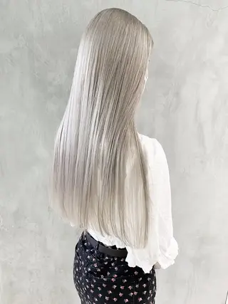 ロング カラー ブリーチ　ハイトーン 特化🌈フジタハルキのヘアスタイル