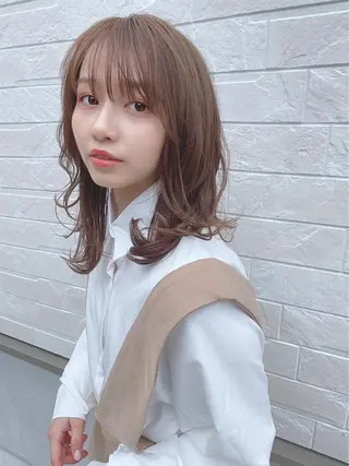 セミロング カラー パーマ ヘアアレンジ 【公式】amble luxe池袋東口🩷のヘアスタイル