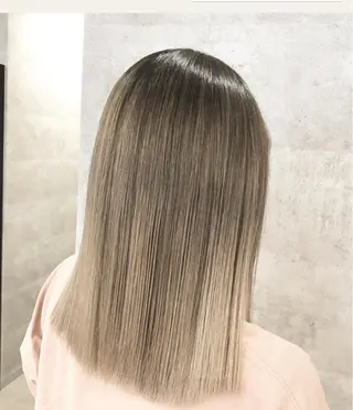 ミディアム カラー 髪質改善で 憧れの潤艶美髪にのヘアスタイル