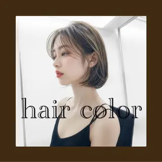 ショート カラー 🥀赤み消し 透明感🥀ユイキのヘアスタイル