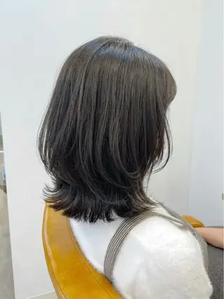 ミディアム ミディアムヘア🌼 さきのヘアスタイル