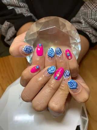 ネイル LAVISH nail salonのネイルデザイン