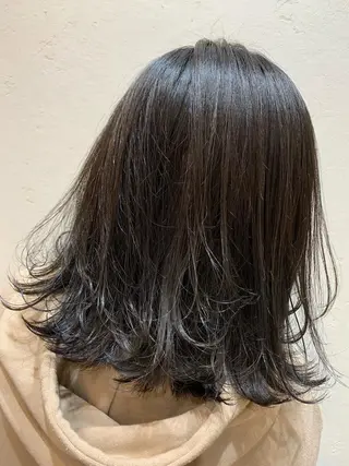 ミディアム カラー 天野 開のヘアスタイル