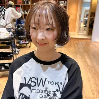 ショート パーマ 大橋 芽衣のヘアスタイル