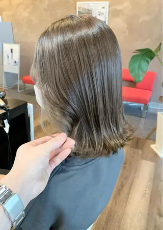 ミディアム カラー 【艶カラー】 STYLE 和泉俊希のヘアスタイル