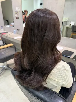 ロング 内田 涼風のヘアスタイル