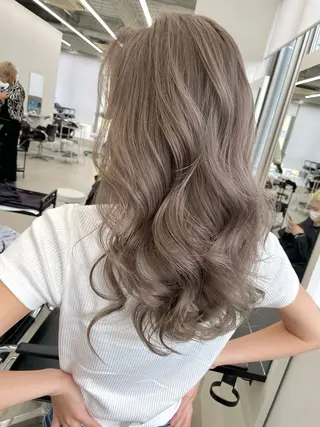カラー 名古屋栄/ 複雑履歴   リカのヘアスタイル