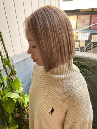 ショート カラー 🌼ハイライト透明感 🌼maiのヘアスタイル