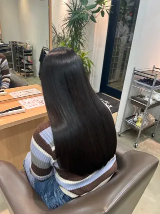 ロング カラー 山中 欧輔のヘアスタイル