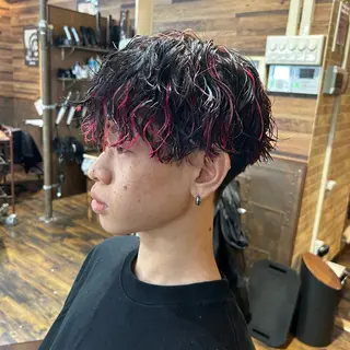 ショート カラー パーマ メンズ ツイスパ/メンズ特化 🦋𝑺𝑶𝑵𝑬のヘアスタイル
