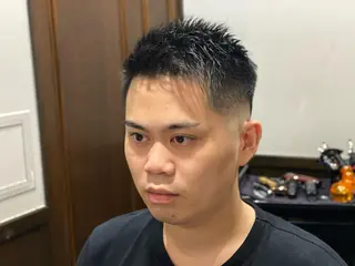 ショート メンズ 浅見 天翔のヘアスタイル