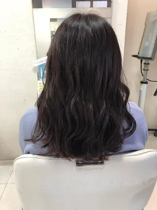 セミロング 阿部 美咲のヘアスタイル