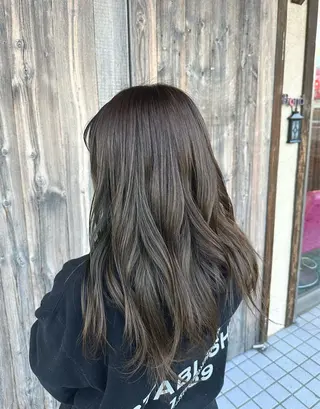 ロング Salon de QualiaRUNAのヘアスタイル