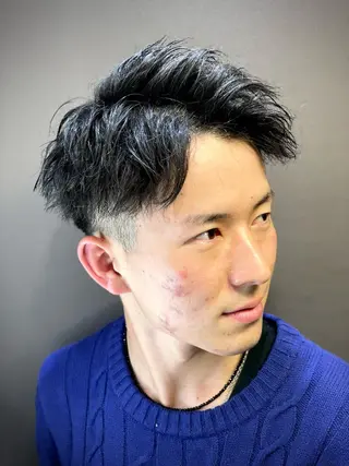 ショート パーマ メンズ 浅見 天翔のヘアスタイル
