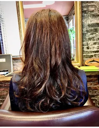 ロング クーペアセック 神田のヘアスタイル