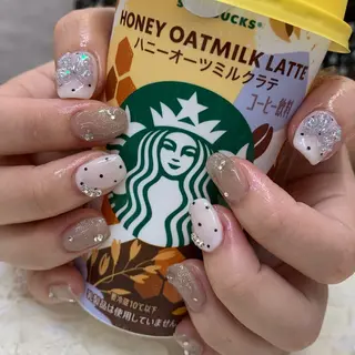 ネイル マキノ ユイのネイルデザイン