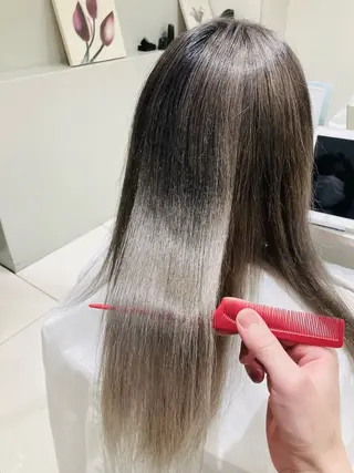 ロング matiz 権野 元紹のヘアスタイル