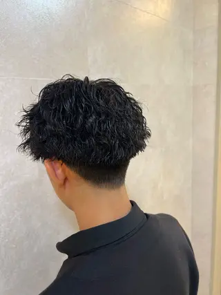パーマ メンズ 郡山駅前メンズ特化 岩﨑大翼のヘアスタイル