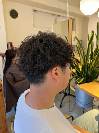 ミディアム パーマ メンズ あくつ べんのヘアスタイル