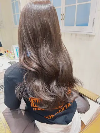 ロング JUNO HAIR 🪽比内千聖のヘアスタイル